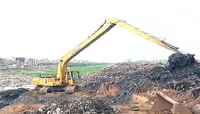 Ghazipur landfill collapse: Delhi LG prohibits garbage dumping at site