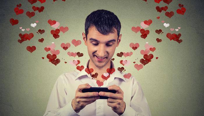 Dating app Tinder finds gold at Apple's App Store