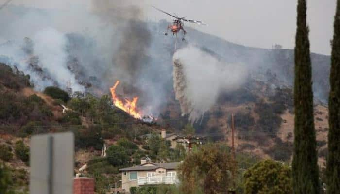 LA Tuna fire forces hundreds to evacuate in Los Angeles