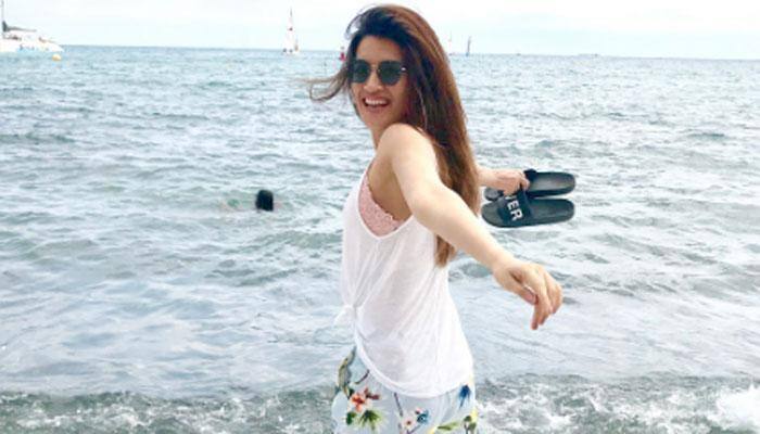  Kriti Sanon's Spain vacation will give you some major travel goals! Pics
