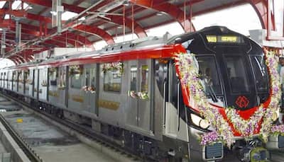 Lucknow Metro develops technical glith on first day of public launch