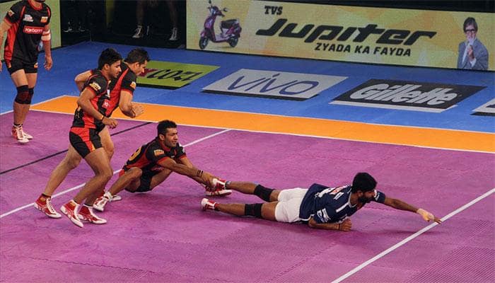 PKL 2017: Delhi crush Bengaluru for second win on trot