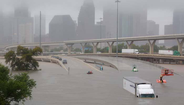 Hurricane Irma leaves behind 'total devastation', 1 dead