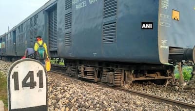 7 coaches of Howrah-Jabalpur-Shaptipunj Express derails in Uttar Pradesh, no injuries reported