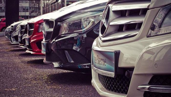 FinMin considering auto makers concern on hike in GST cess: Minister