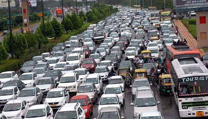 Switch to clean vehicles or be bulldozed: Nitin Gadkari to automakers 