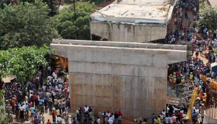 Ruckus over flyover collapse issue, Opposition demand CM&#039;s resignation