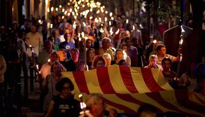 Hundreds of thousands rally for Catalan independence from Spain