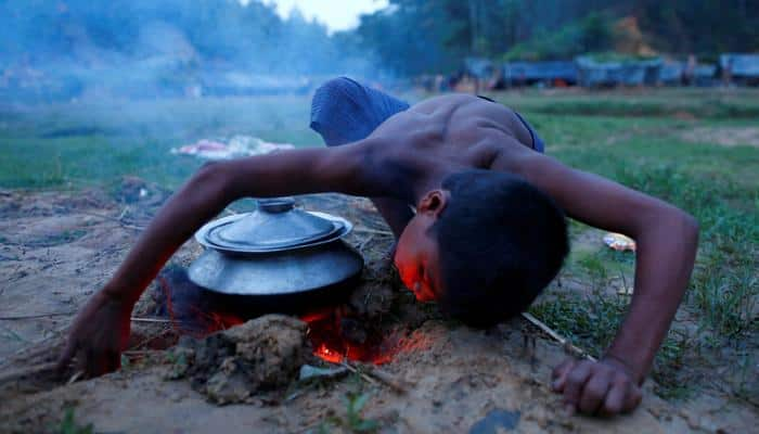 Trapped by landmines and a creek, Rohingya languish in no-man&#039;s land