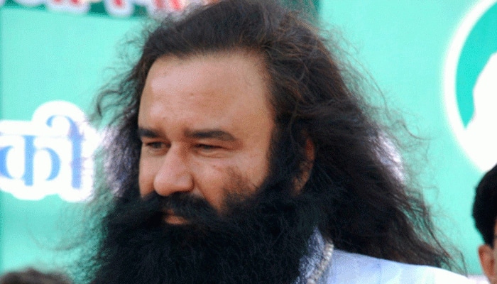  Gurmeet Ram Rahim Singh&#039;s mother meets her son in jail for first time 