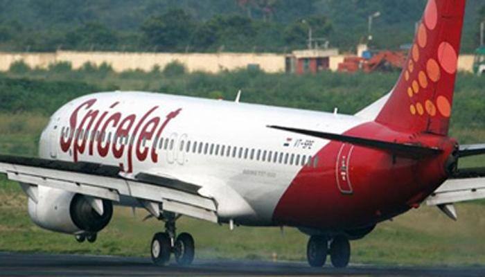 Security lapse at Delhi airport, passenger boards SpiceJet aircraft with kitchen knife