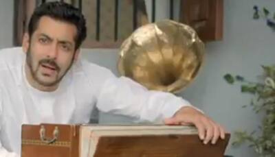 'Bigg Boss 11' promo: Salman Khan aces Kishore Kumar's 'Padosan' act - Watch