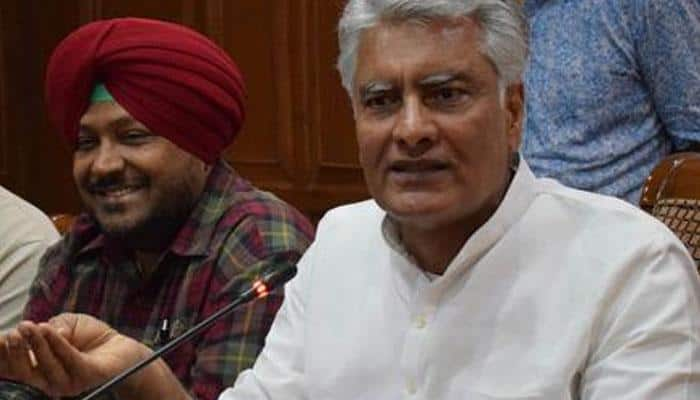 Congress nominates Sunil Jakhar for Gurdaspur Lok Sabha by-elections