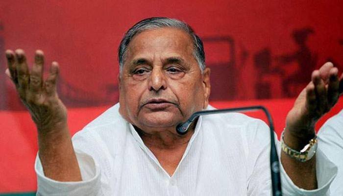 Ahead of Samajwadi Party meet, Mulayam sacks Ram Gopal as Lohia Trust secretary