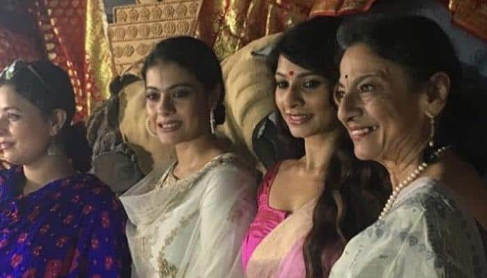 Kajol visits Durga idol makers along with mommy Tanuja and sis Tanishaa!