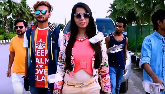 Dhinchak Pooja&#039;s Baapu Dede Thoda Cash is breaking the Internet – Watch