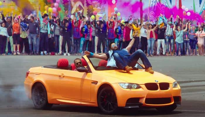 We bet you didn’t notice Rohit Shetty in Golmaal Again title track