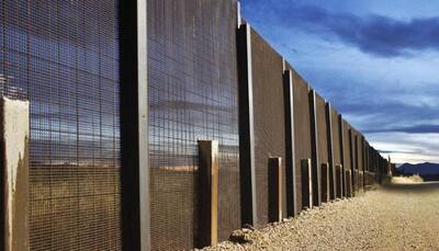 Work begins on prototypes for US-Mexico border wall