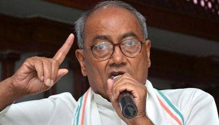 I am not a potential contender for CM's post: Digvijay Singh