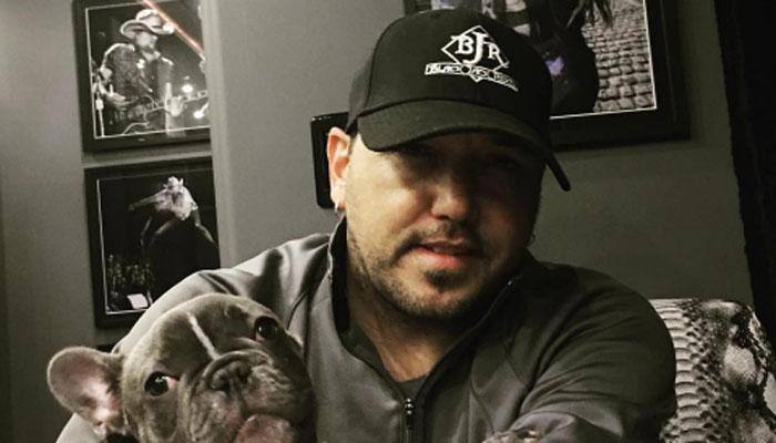 Singer Jason Aldean speaks up on 'horrific' Las Vegas shooting
