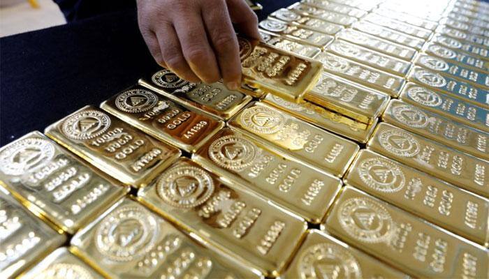 Gold snaps 4-day rise, settles at Rs 30,750 per 10 grams
