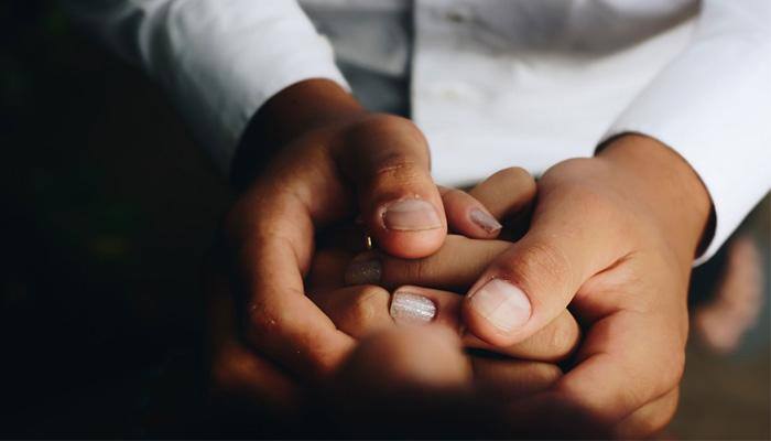 Meet this Brazilian family of 14 with 12 fingers and toes