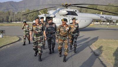 Army Chief General Bipin Rawat visits Srinagar to review situation
