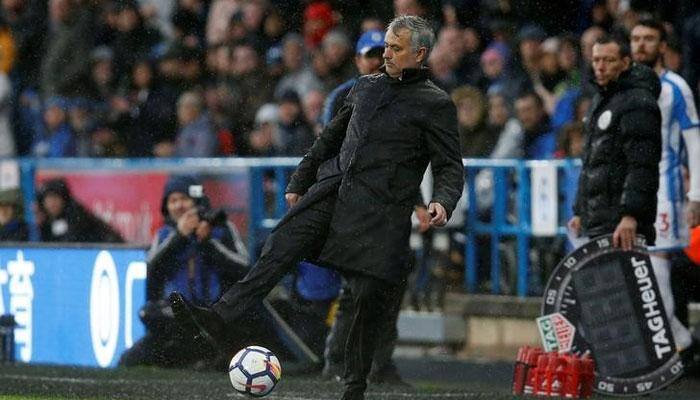 Jose Mourinho slams Manchester United's attitude after Huddersfield loss