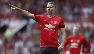 Ryan Giggs throws hat in ring for Everton, Leicester jobs