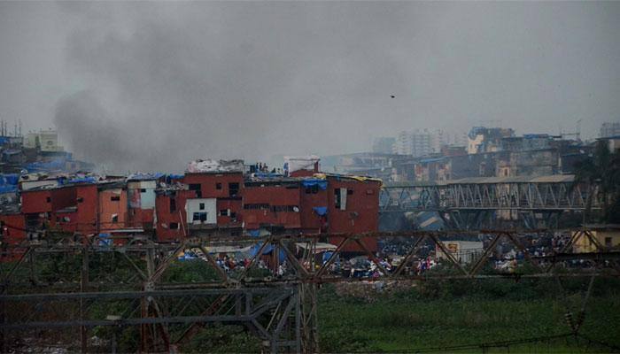 Massive fire outside Bandra railway station contained