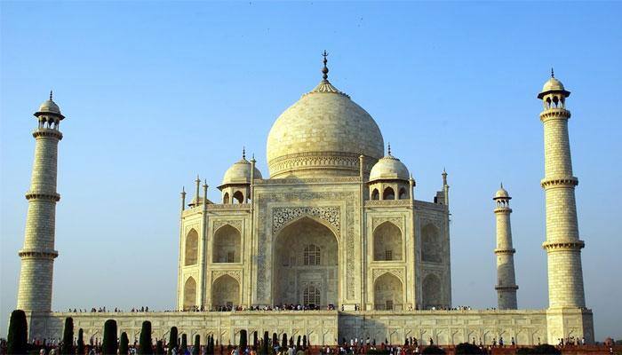 SC stays order on demolition near Taj Mahal