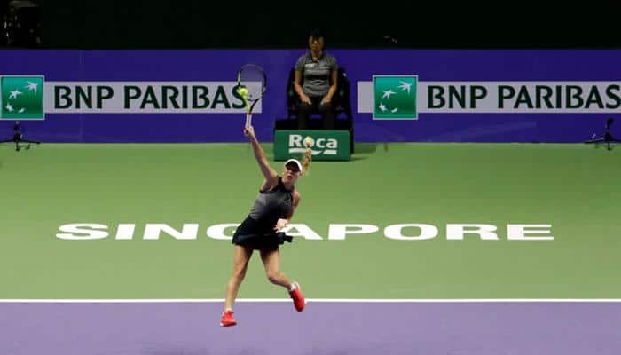 WTA Finals: Caroline Wozniacki wakes from tiebreak nightmare to beat Karolina Pliskova