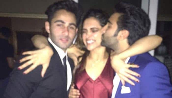 Deepika Padukone parties with Ranbir Kapoor&#039;s cousins and it was a starry night! Pics