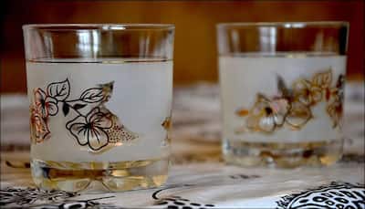 Do you use decorated glassware? Here's why they are a health hazard