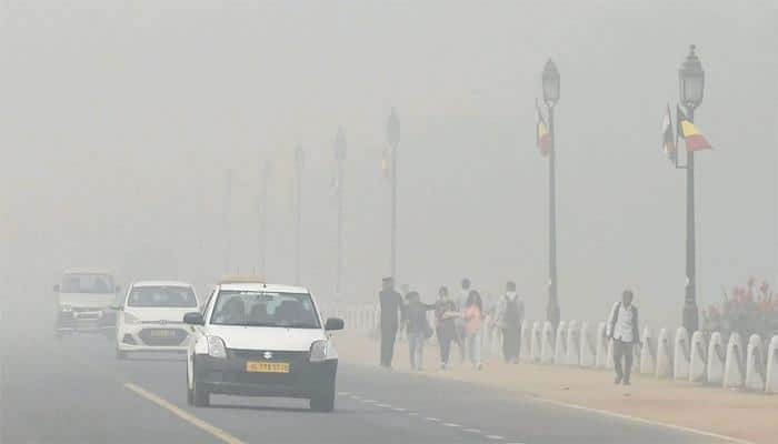 Delhi air pollution: Schools shut; trains, flights affected. Crop burning smoke chokes Delhi for second day