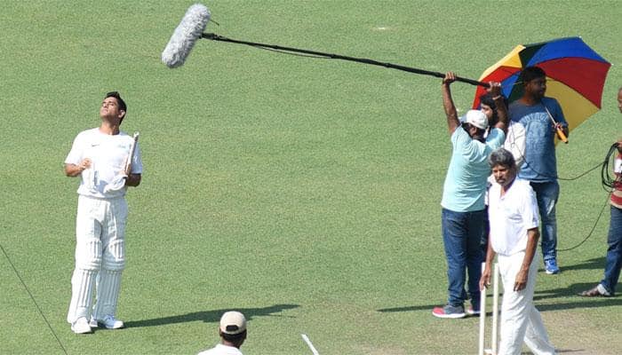 Watch: MS Dhoni takes &#039;ad break&#039; to shoot commercial with Kapil Dev