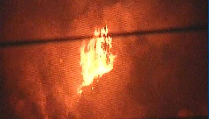 Fire at Delhi's biggest landfill heightens concerns of pollution in choked city