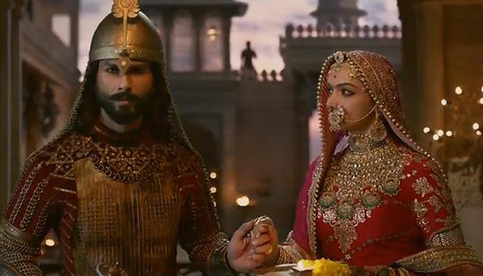 Padmavati second song: Ek Dil Ek Jaan creates lover's paradise—Watch