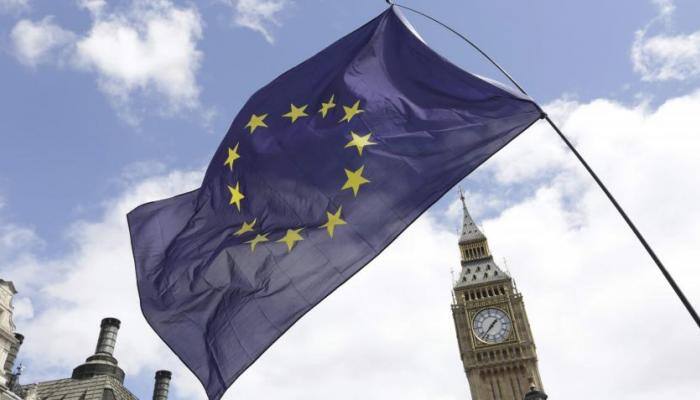 EU takes step towards closer defence cooperation