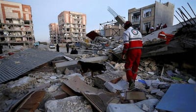 Over 400 killed in powerful Iran earthquake near Iraqi border