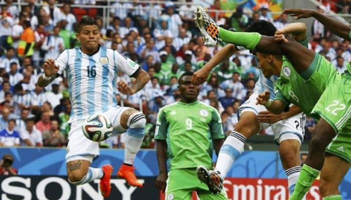 Sergio Aguero collapses at half-time as Argentina lose to Nigeria