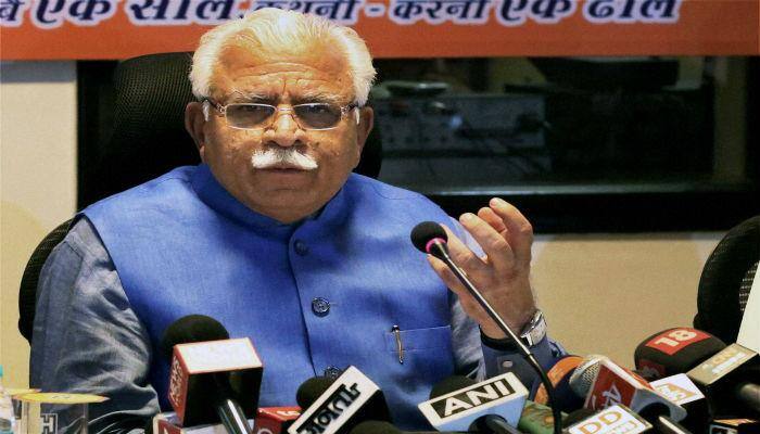 Journalists told to &#039;maintain appropriate distance&#039; from Haryana CM Manohar Lal Khattar