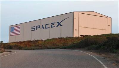 SpaceX postpones launch of secret US government payload