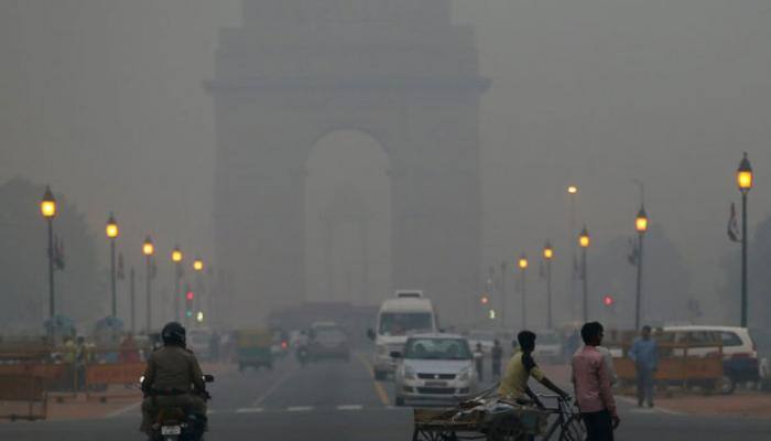 Overnight drizzle brings partial relief from smog in Delhi-NCR, air quality still 'very poor'
