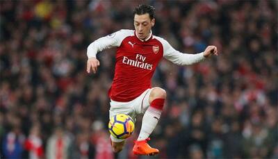 Mesut Ozil sets new standard with rousing display against Tottenham Hotspur