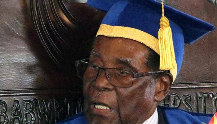  ZANU-PF sacks Robert Mugabe as its leader, asks him to resign as Zimbabwe&#039;s head of state