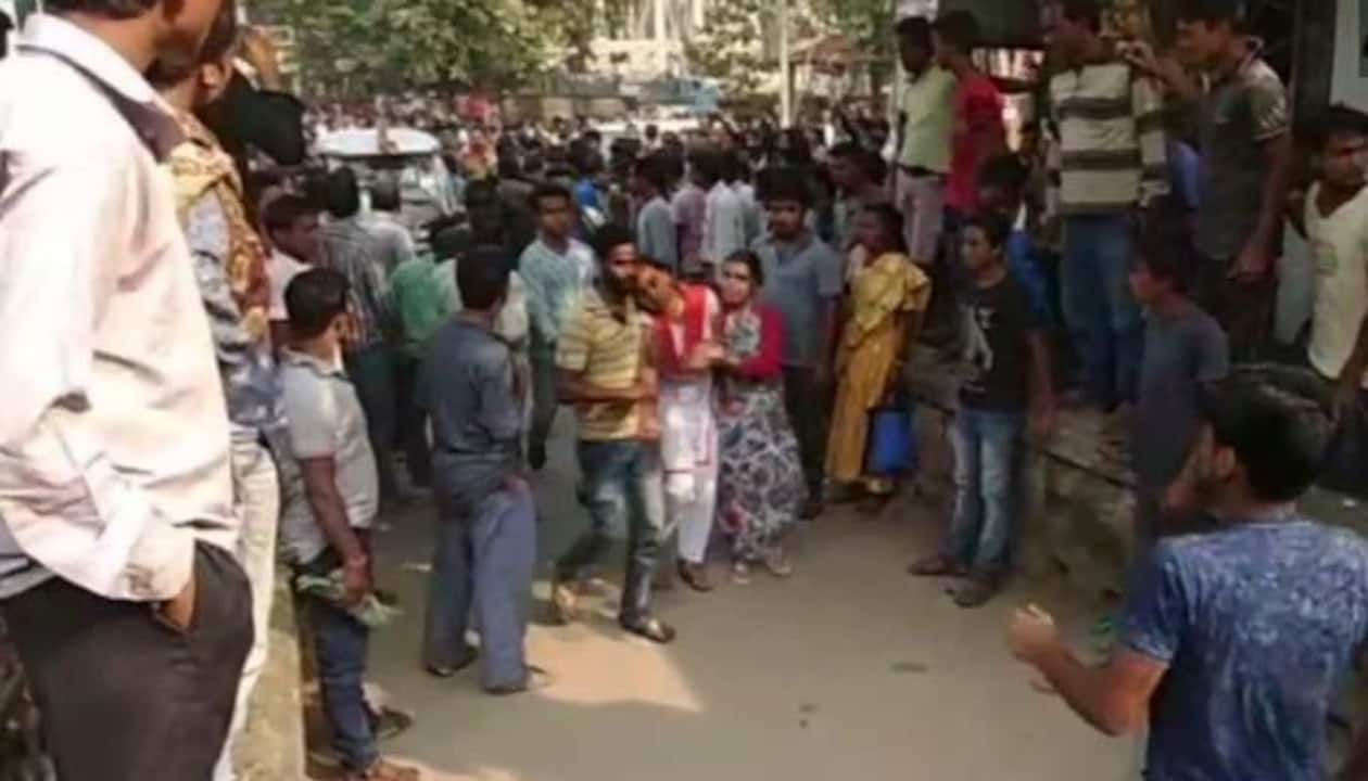 Cochbihar Real Sex - Cooch Behar: 64 girl students injured in Haldibari school stampede | West  Bengal News | Zee News