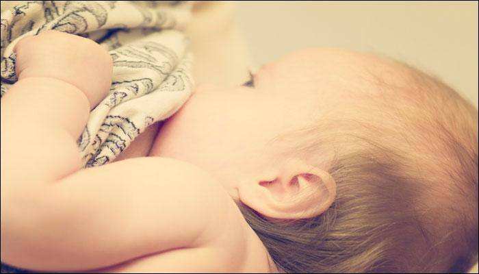 How breastmilk helps combat food allergies in newborns