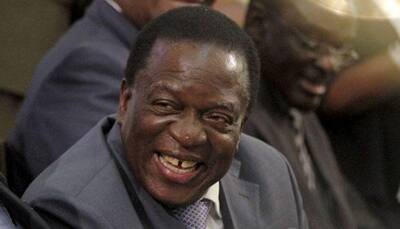  Zimbabwe`s former vice president Emmerson Mnangagwa to be sworn-in as president on Friday