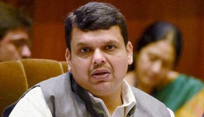 Barbers to shave head, intensify protests against Devendra Fadnavis's 'half beard' remark